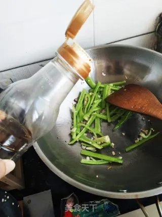 尖椒干豆腐