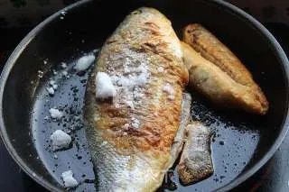 家炖大黄鱼
