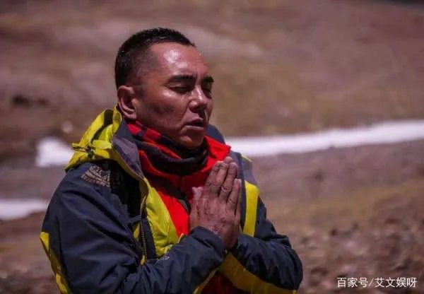 富商李厚霖,情断三任后皈依佛门,是因果报应还是看破红尘?