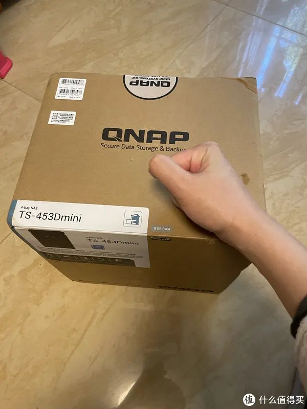 NAS 篇一：威联通（QNAP NAS）搞机之路+IPV6外网访问+电影墙设置（附OPENWRT旁路由的一些记录）